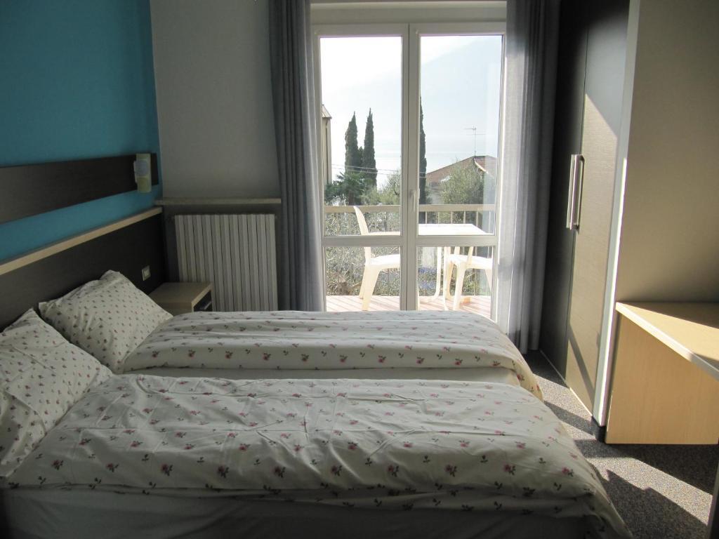 Hotel Carlo Brenzone Chambre photo