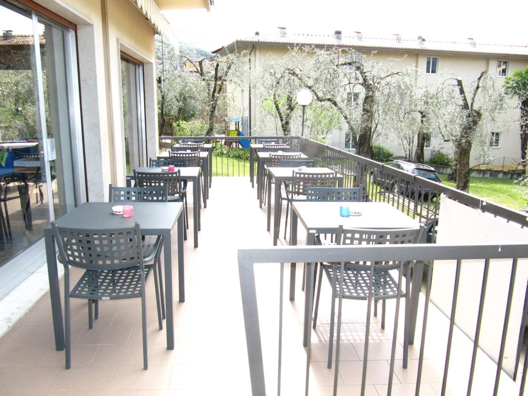 Hotel Carlo Brenzone Extérieur photo